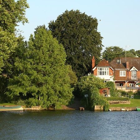 Inverloddon Bed And Breakfast, Wargrave Reading Eksteriør bilde